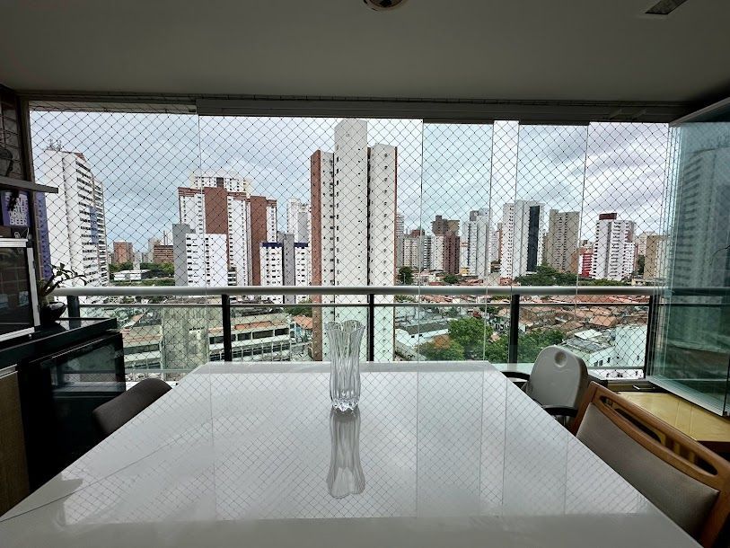 Apartamento à venda com 3 quartos, 110m² - Foto 7