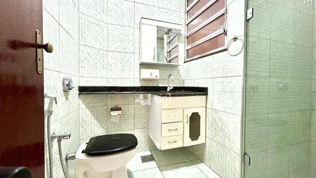 Apartamento para alugar com 3 quartos, 106m² - Foto 22