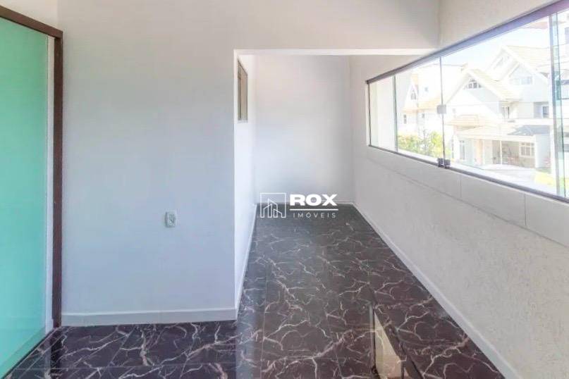 Casa de Condomínio para alugar com 3 quartos, 300m² - Foto 8