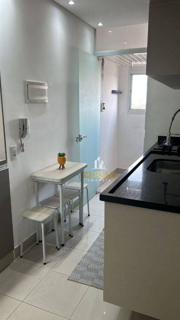 Apartamento à venda com 2 quartos, 58m² - Foto 13