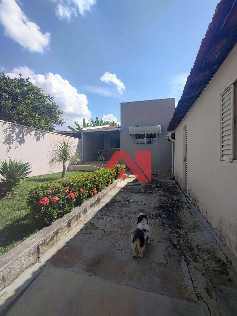 Casa à venda com 5 quartos, 180m² - Foto 15