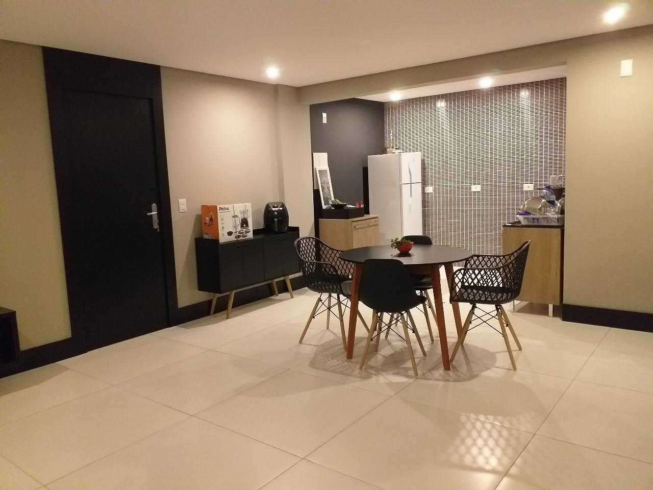 Apartamento à venda com 1 quarto, 61m² - Foto 3