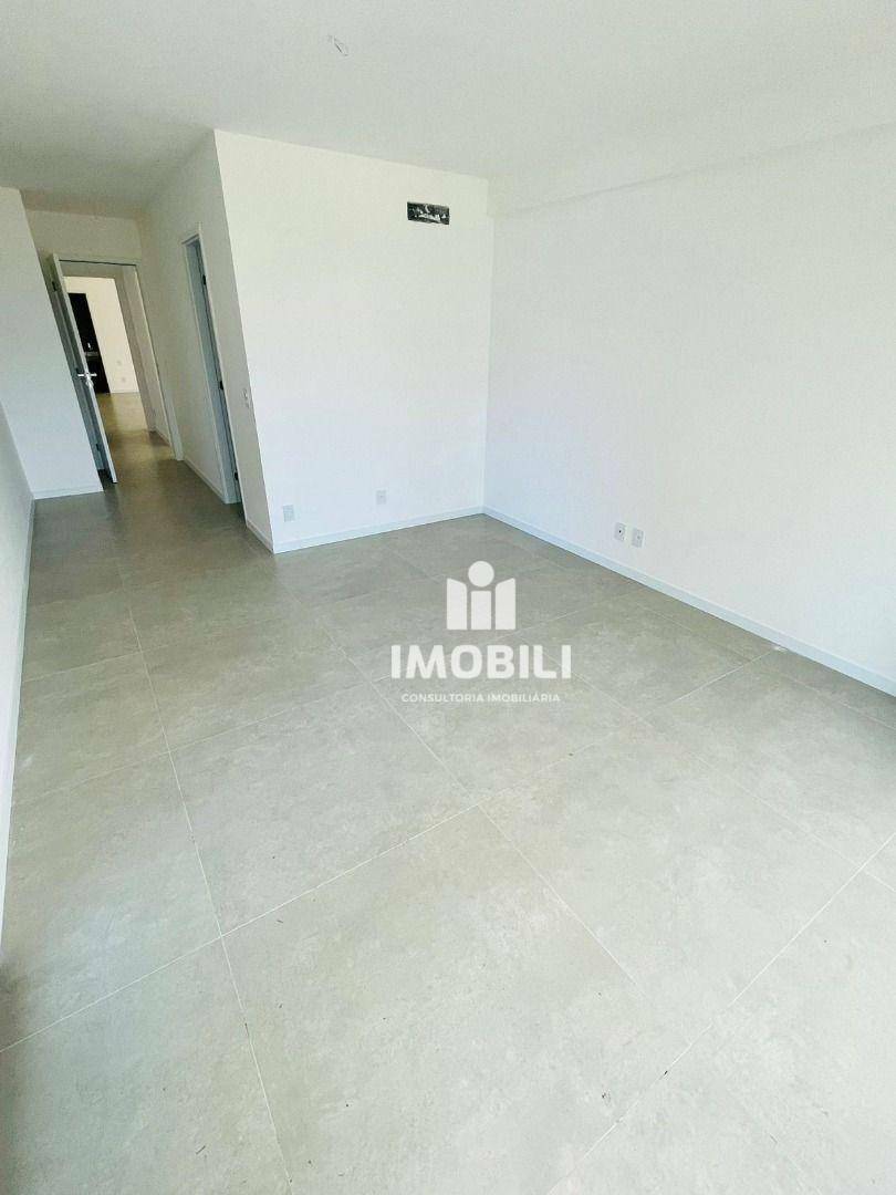 Apartamento à venda com 3 quartos, 221m² - Foto 14