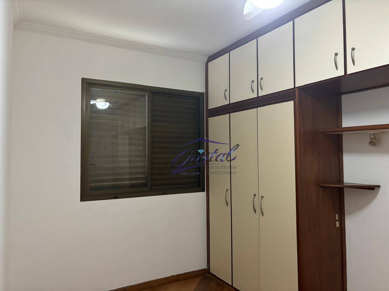 Apartamento à venda com 2 quartos, 70m² - Foto 16