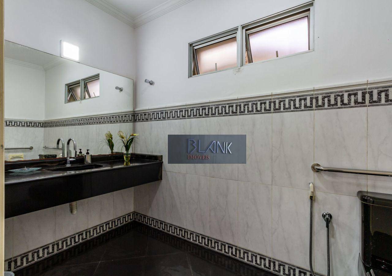 Casa à venda e aluguel com 4 quartos, 280m² - Foto 10