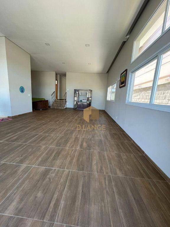 Casa de Condomínio à venda com 3 quartos, 219m² - Foto 5