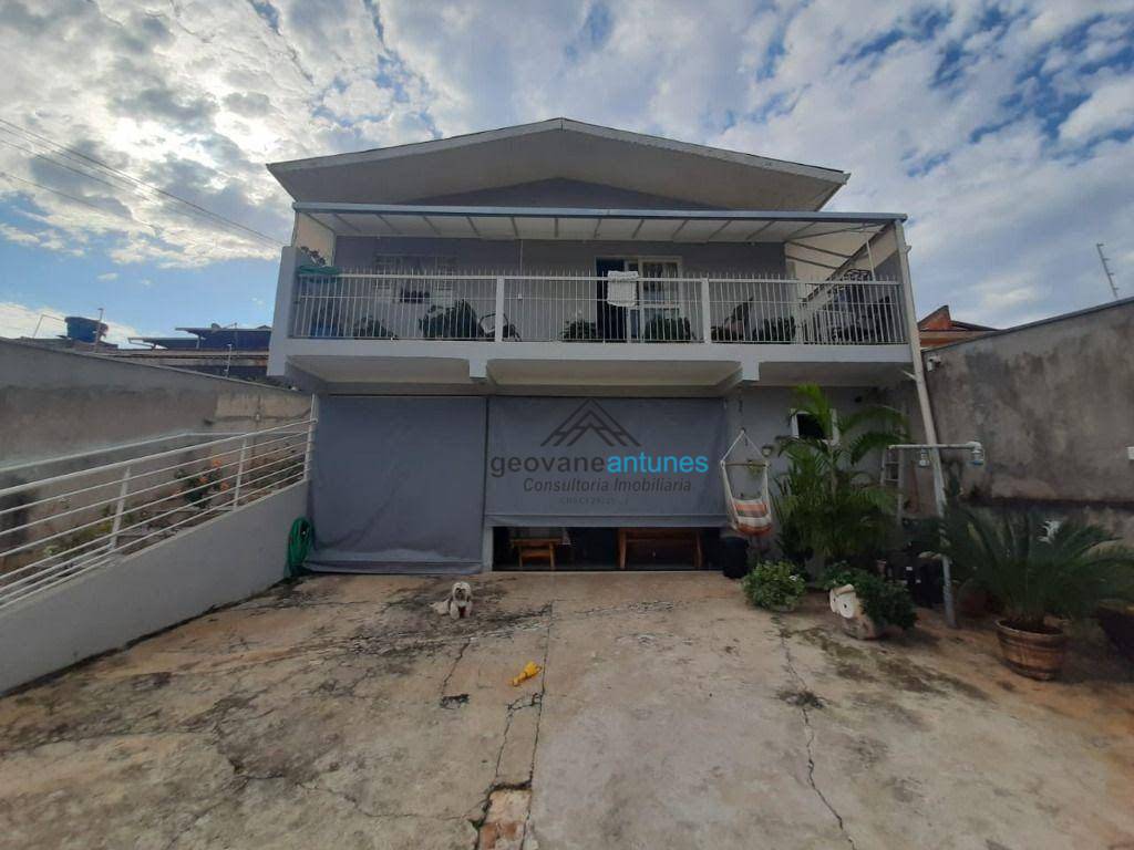 Sobrado à venda com 2 quartos, 155m² - Foto 2