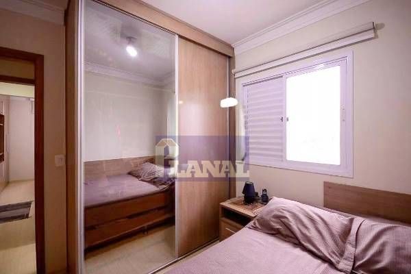 Apartamento à venda com 2 quartos, 156m² - Foto 8