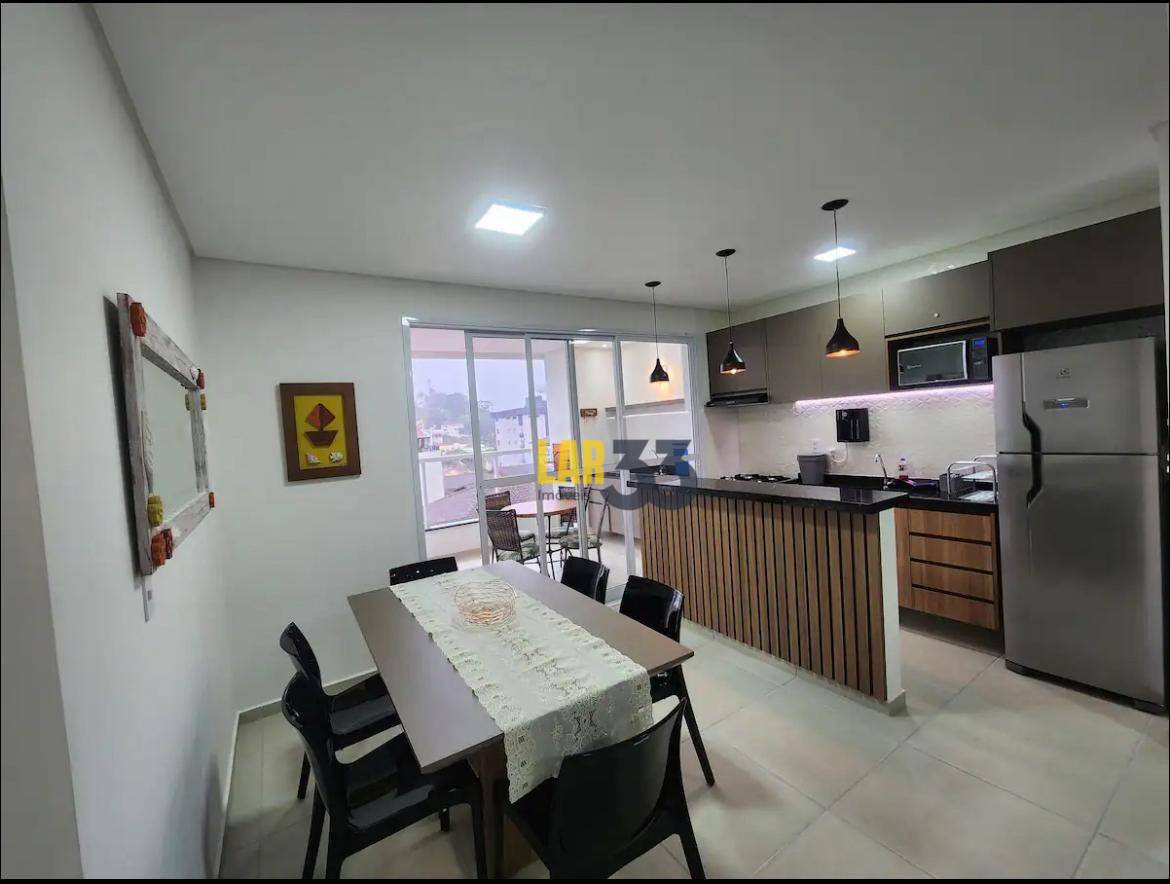 Apartamento à venda com 2 quartos, 73m² - Foto 2