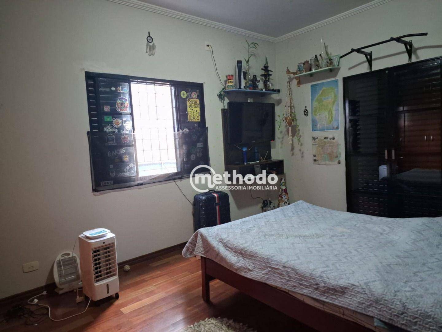 Casa à venda com 3 quartos, 240m² - Foto 12