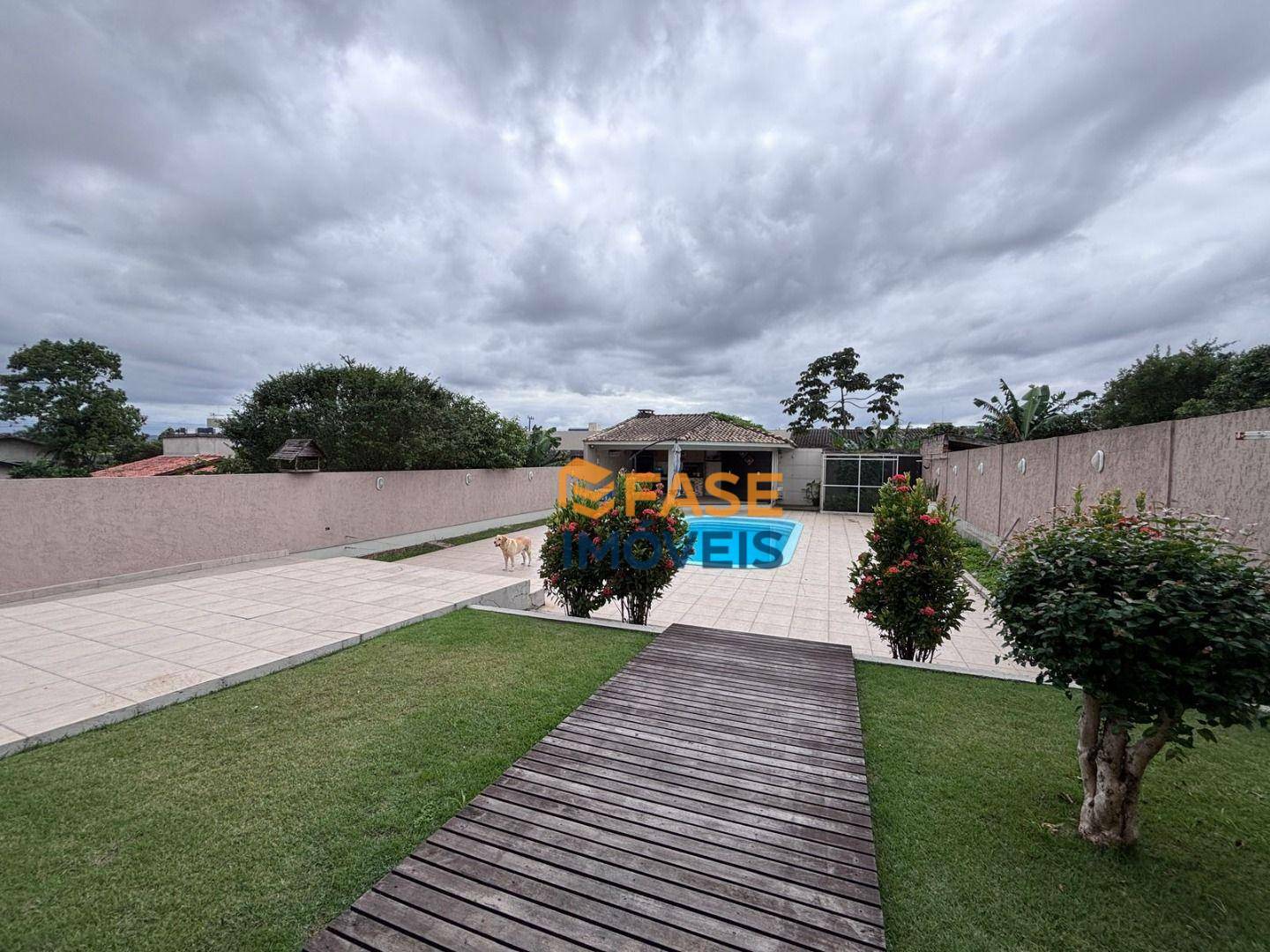 Casa à venda com 4 quartos, 213m² - Foto 34