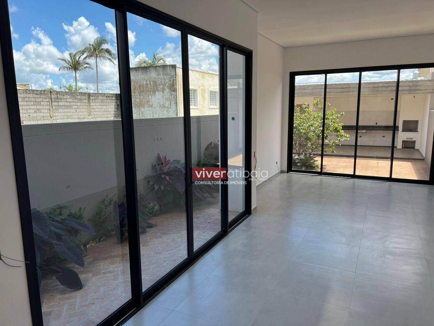 Casa, 3 quartos, 177 m² - Foto 1