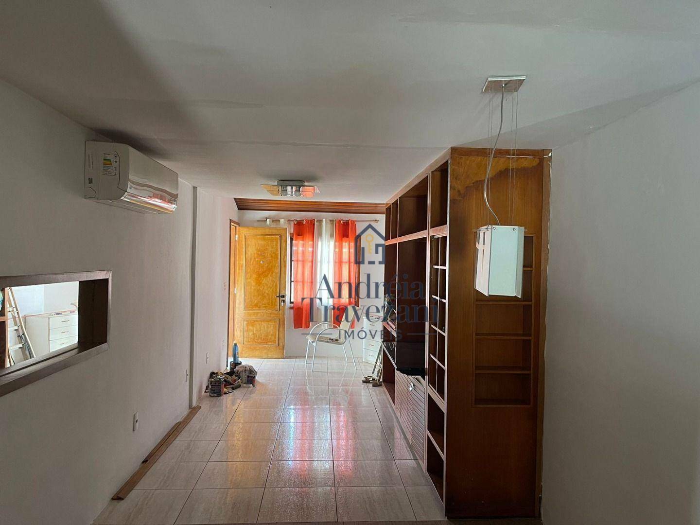 Casa à venda com 3 quartos, 120m² - Foto 18