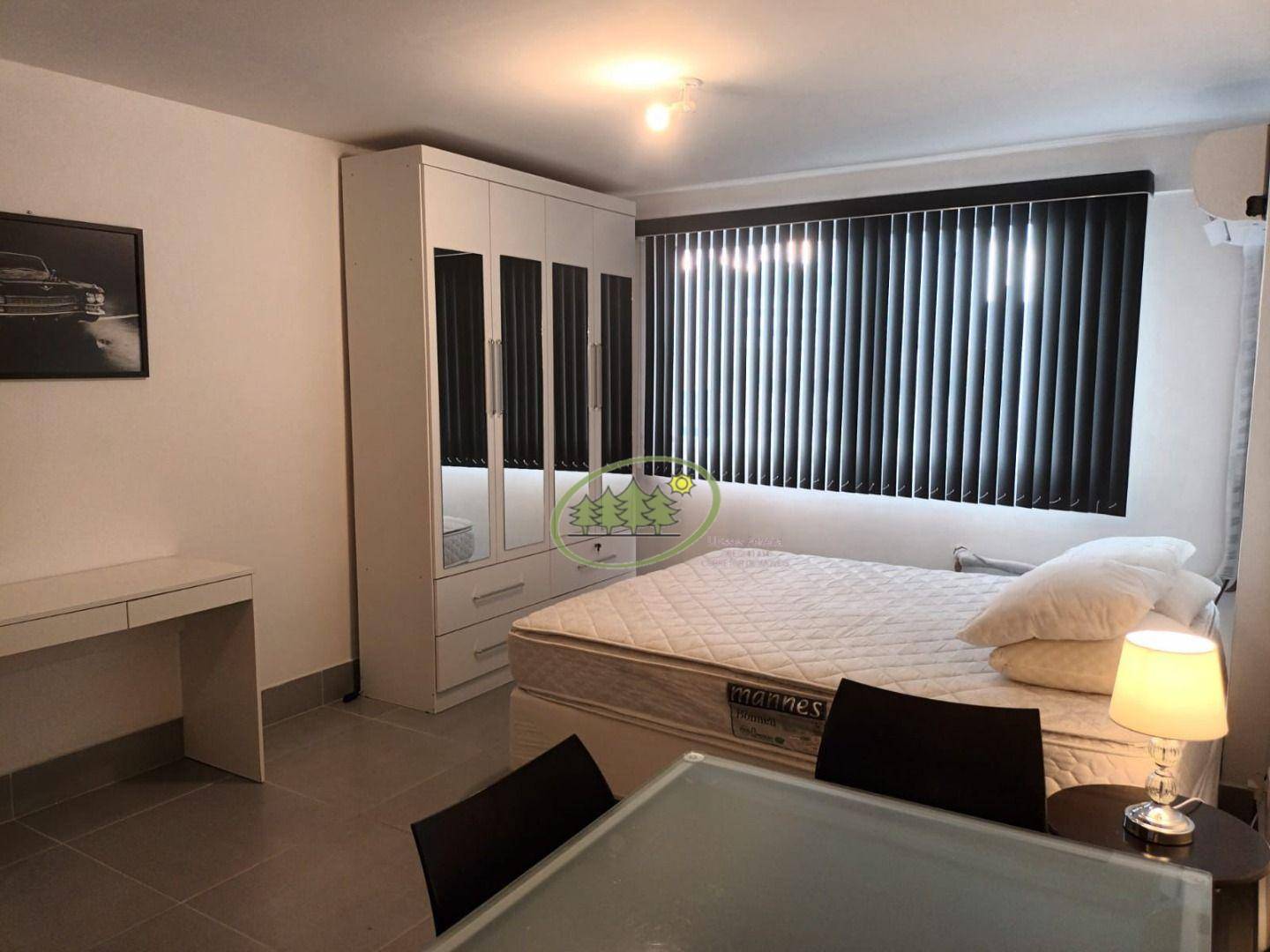 Apartamento para alugar com 1 quarto, 50m² - Foto 2