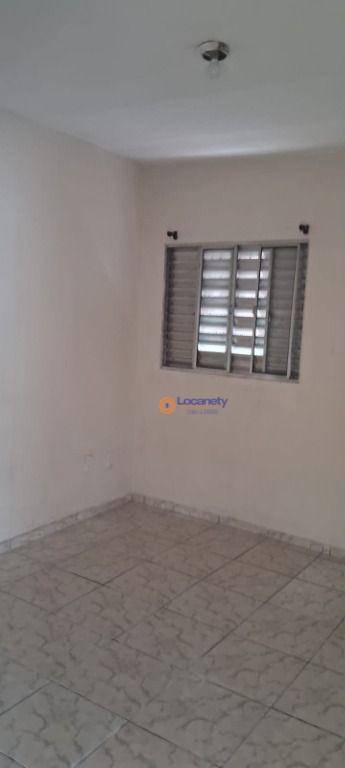 Apartamento para alugar com 2 quartos, 76m² - Foto 5