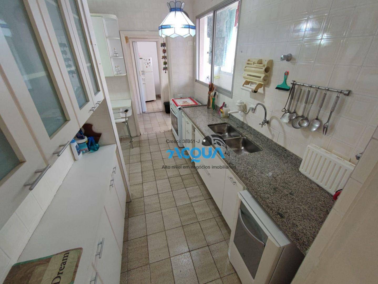 Apartamento à venda com 3 quartos, 190m² - Foto 5