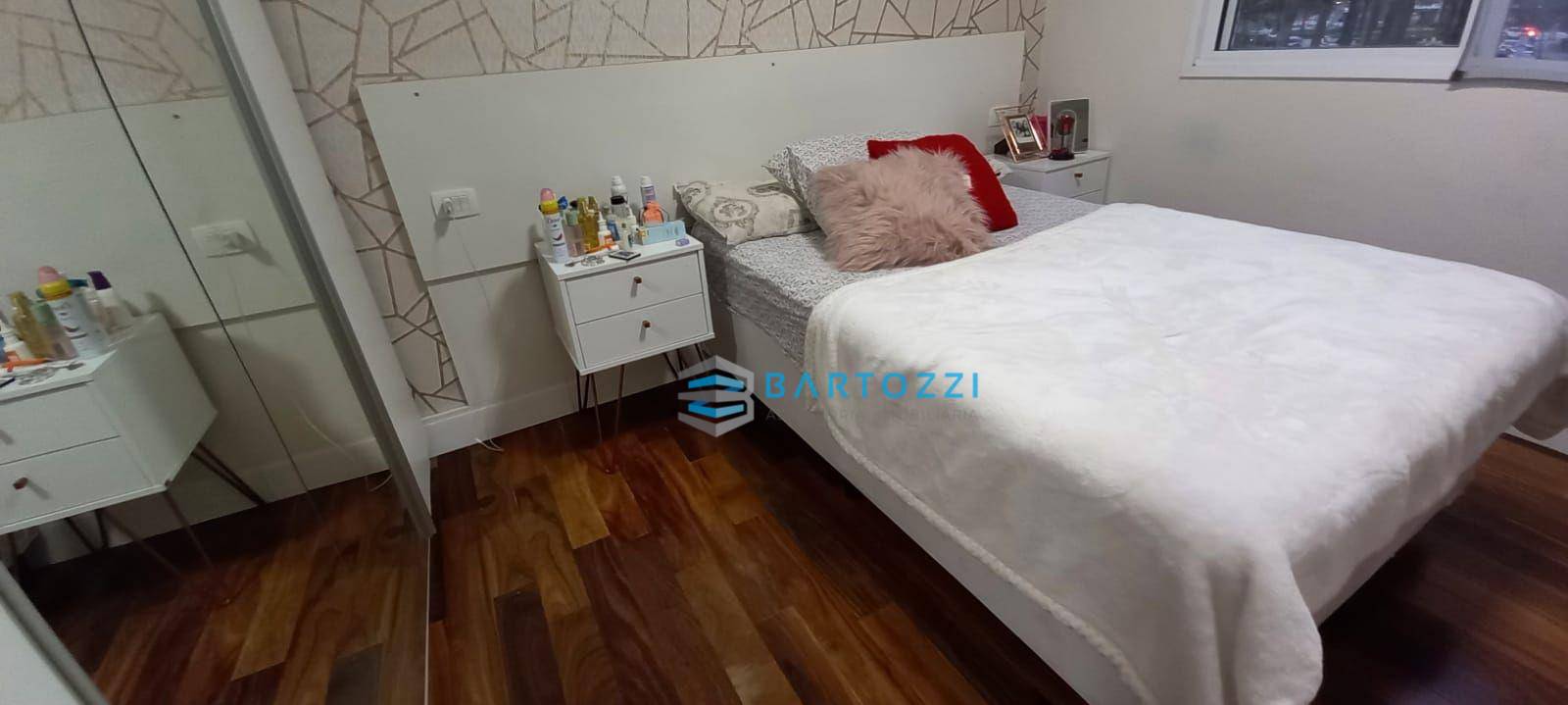 Apartamento à venda com 4 quartos, 179m² - Foto 27