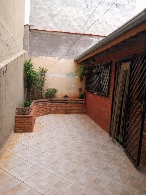 Sobrado à venda com 2 quartos, 165m² - Foto 23