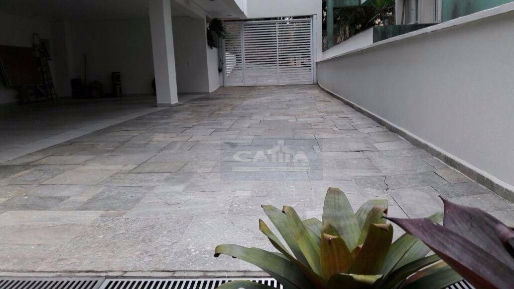 Sobrado à venda com 4 quartos, 660m² - Foto 11