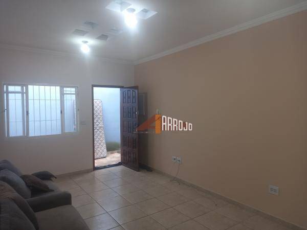 Casa à venda com 3 quartos, 230m² - Foto 13