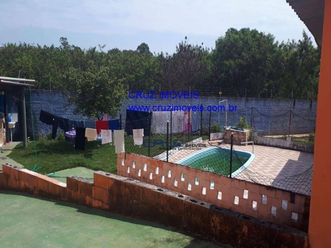 Chácara à venda com 4 quartos, 400m² - Foto 2