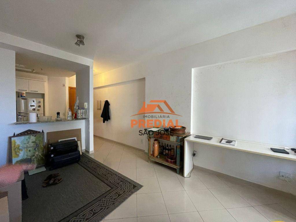 Apartamento à venda com 1 quarto, 46m² - Foto 2