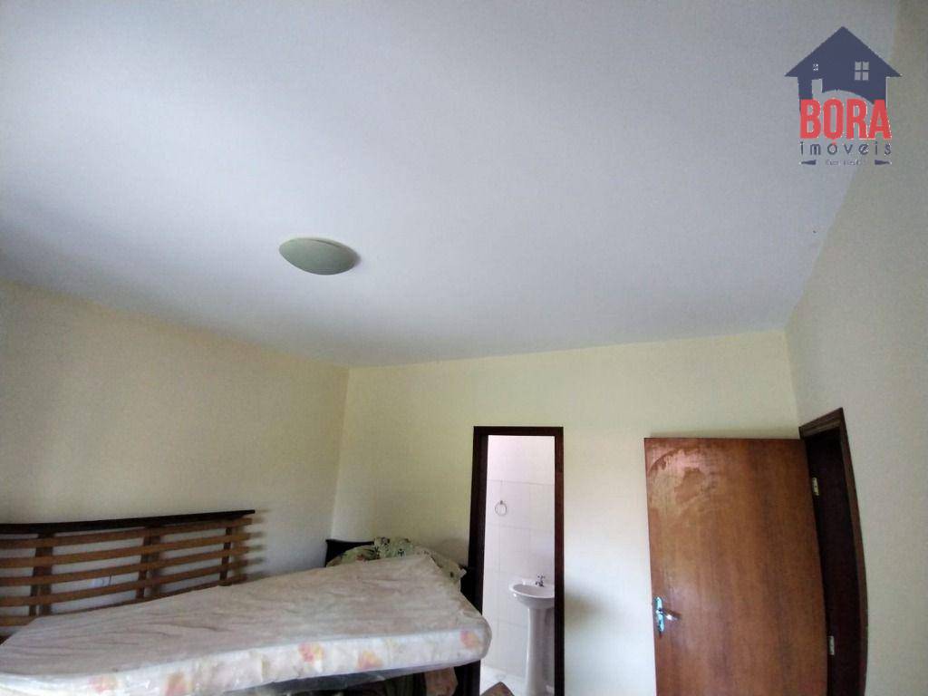 Casa para alugar com 3 quartos, 100m² - Foto 17