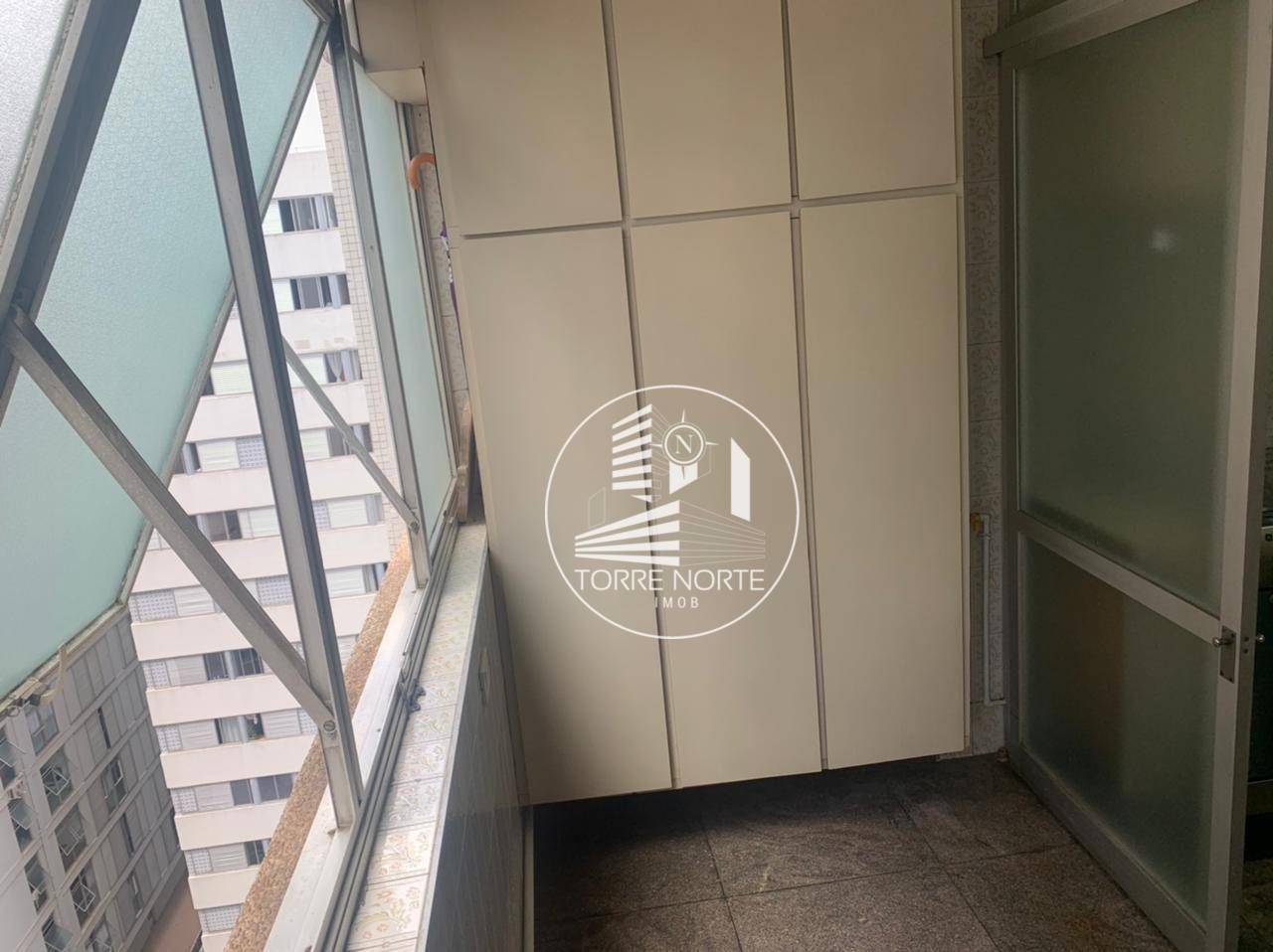 Apartamento à venda com 3 quartos, 112m² - Foto 8