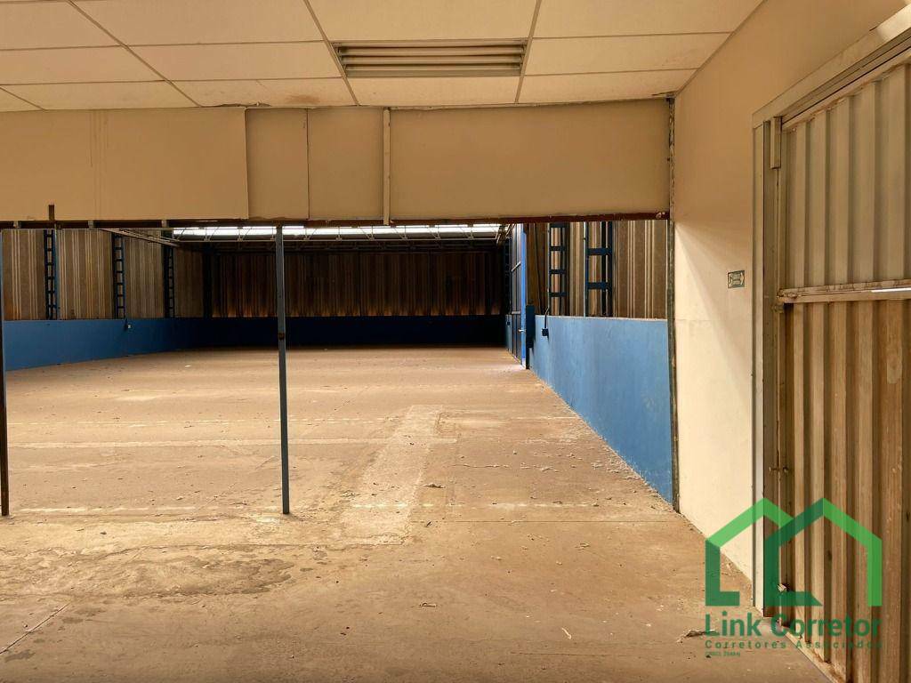 Depósito-Galpão-Armazém à venda e aluguel, 750m² - Foto 9
