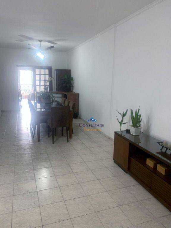 Apartamento à venda com 3 quartos, 160m² - Foto 7