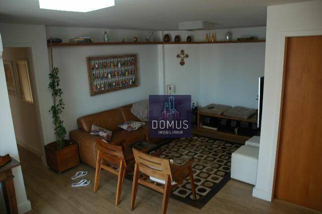 Cobertura à venda com 3 quartos, 214m² - Foto 3