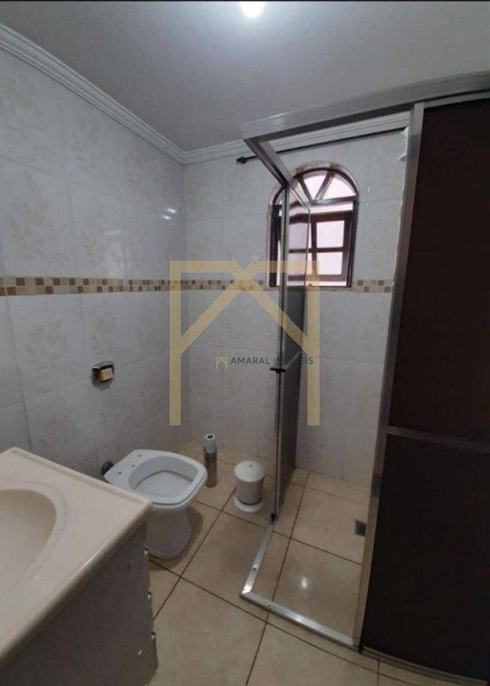 Casa à venda com 3 quartos, 162m² - Foto 5