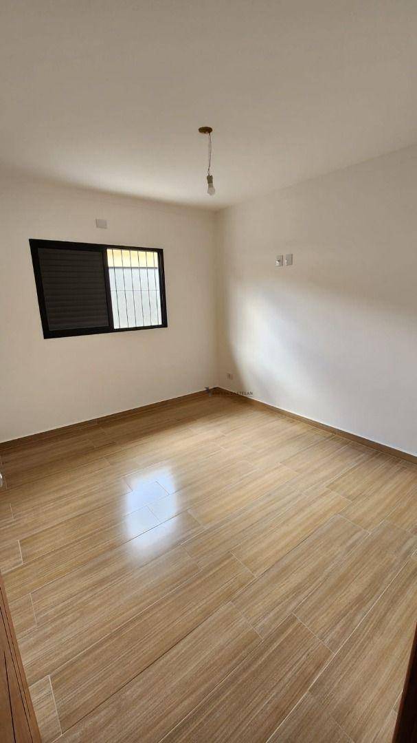 Casa à venda com 2 quartos, 120m² - Foto 7