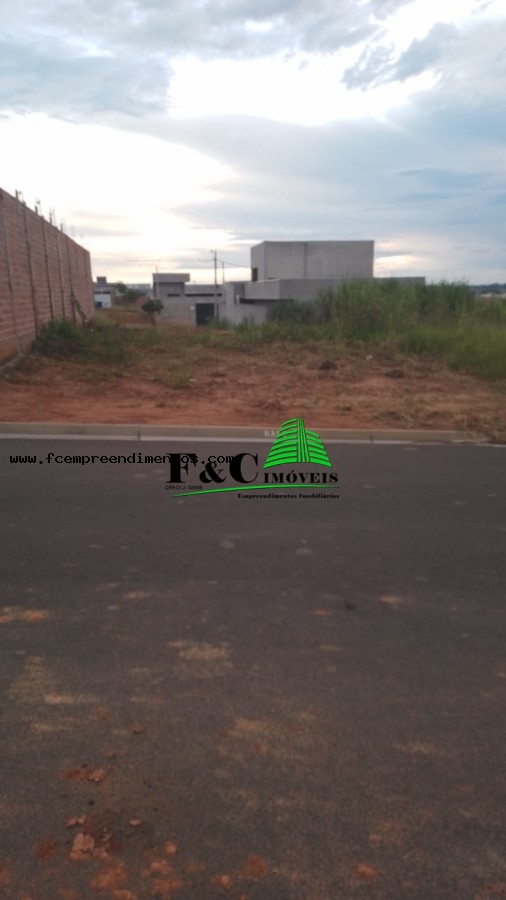 Terreno, 204 m² - Foto 2