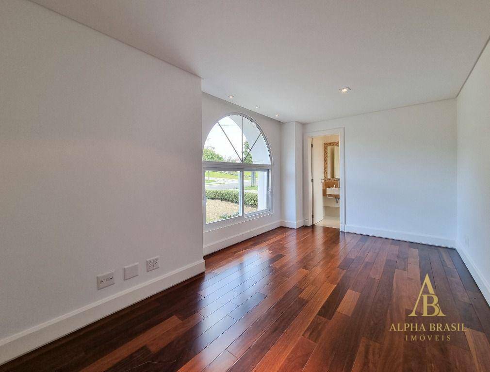 Casa de Condomínio à venda com 3 quartos, 475m² - Foto 5