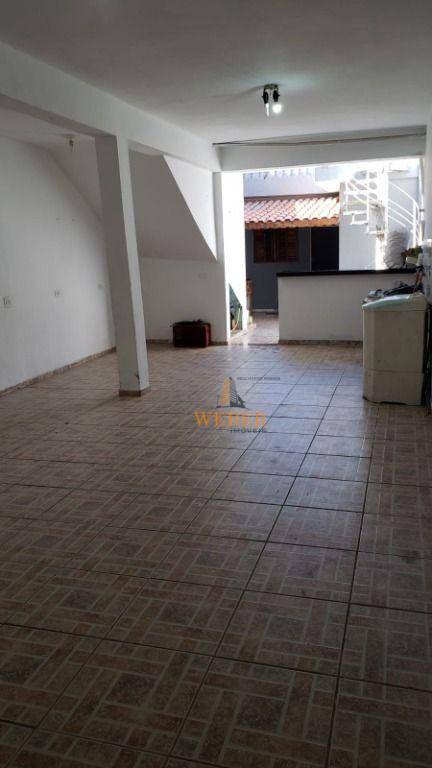 Sobrado à venda com 2 quartos, 190m² - Foto 30