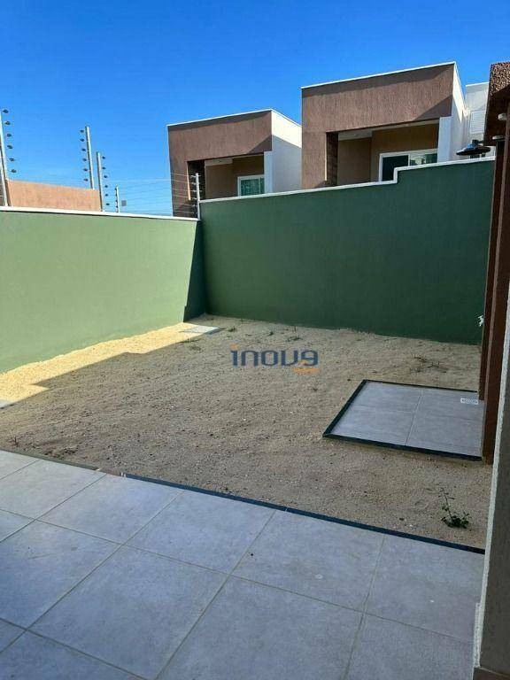 Casa à venda com 3 quartos, 110m² - Foto 24