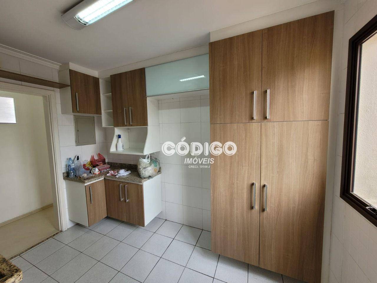 Apartamento à venda com 3 quartos, 97m² - Foto 9