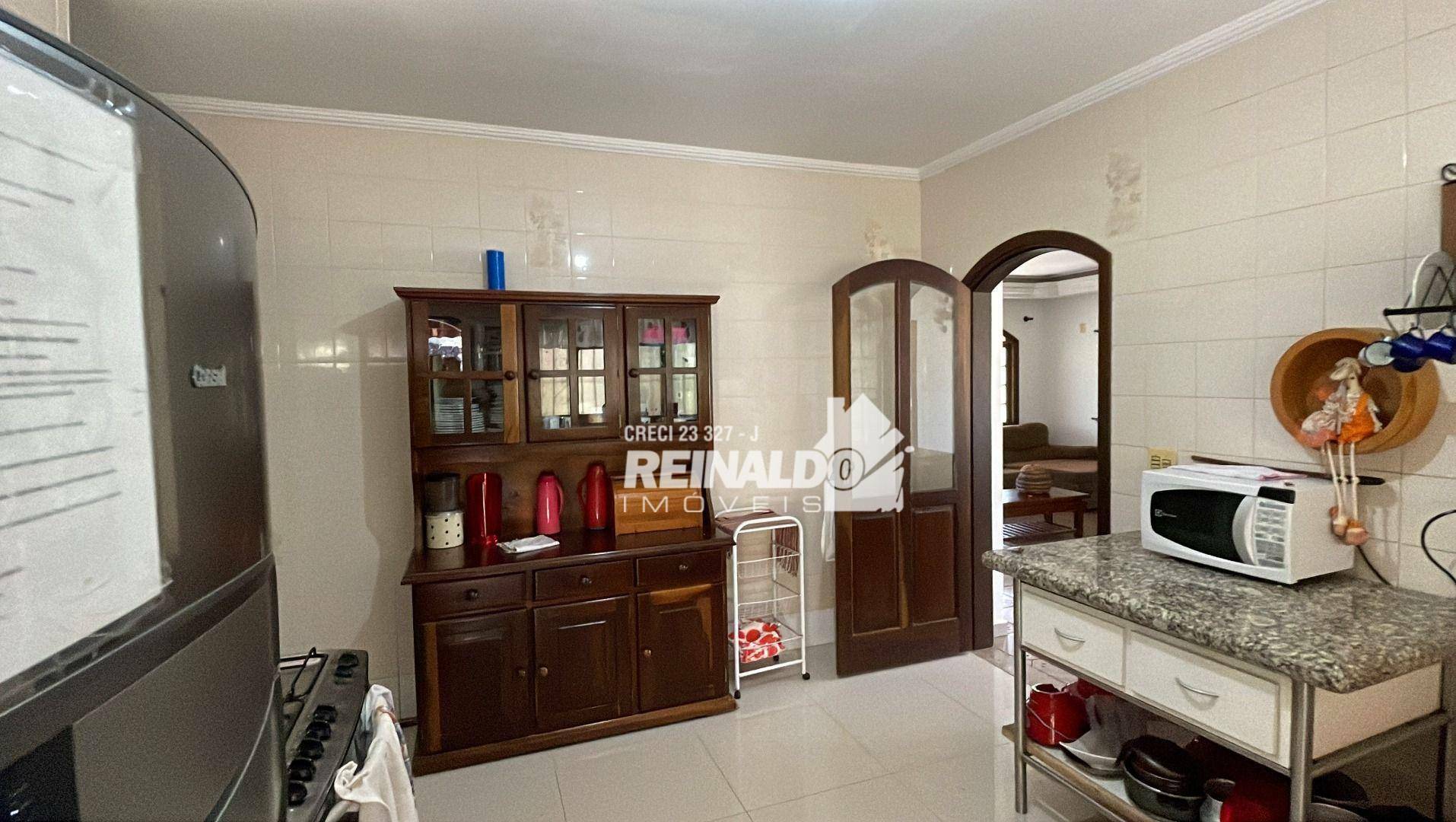 Casa de Condomínio à venda com 3 quartos, 300m² - Foto 33