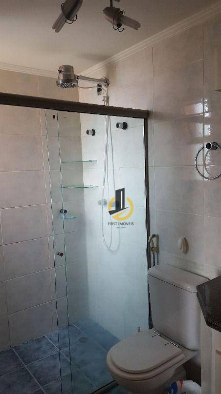 Apartamento para alugar com 3 quartos, 100m² - Foto 31