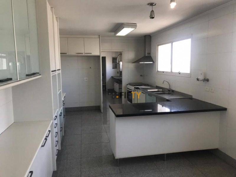 Apartamento à venda com 4 quartos, 226m² - Foto 10