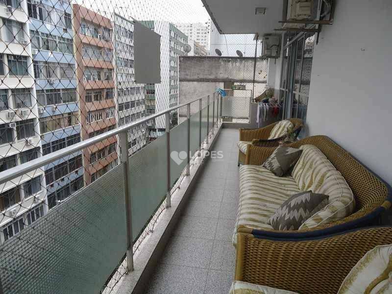 Apartamento à venda com 3 quartos, 158m² - Foto 4