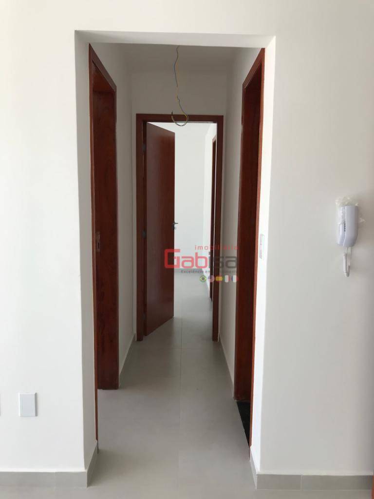 Casa à venda com 2 quartos, 80m² - Foto 5