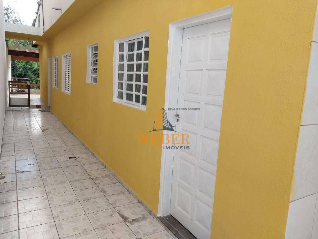 Casa à venda com 2 quartos, 125m² - Foto 10