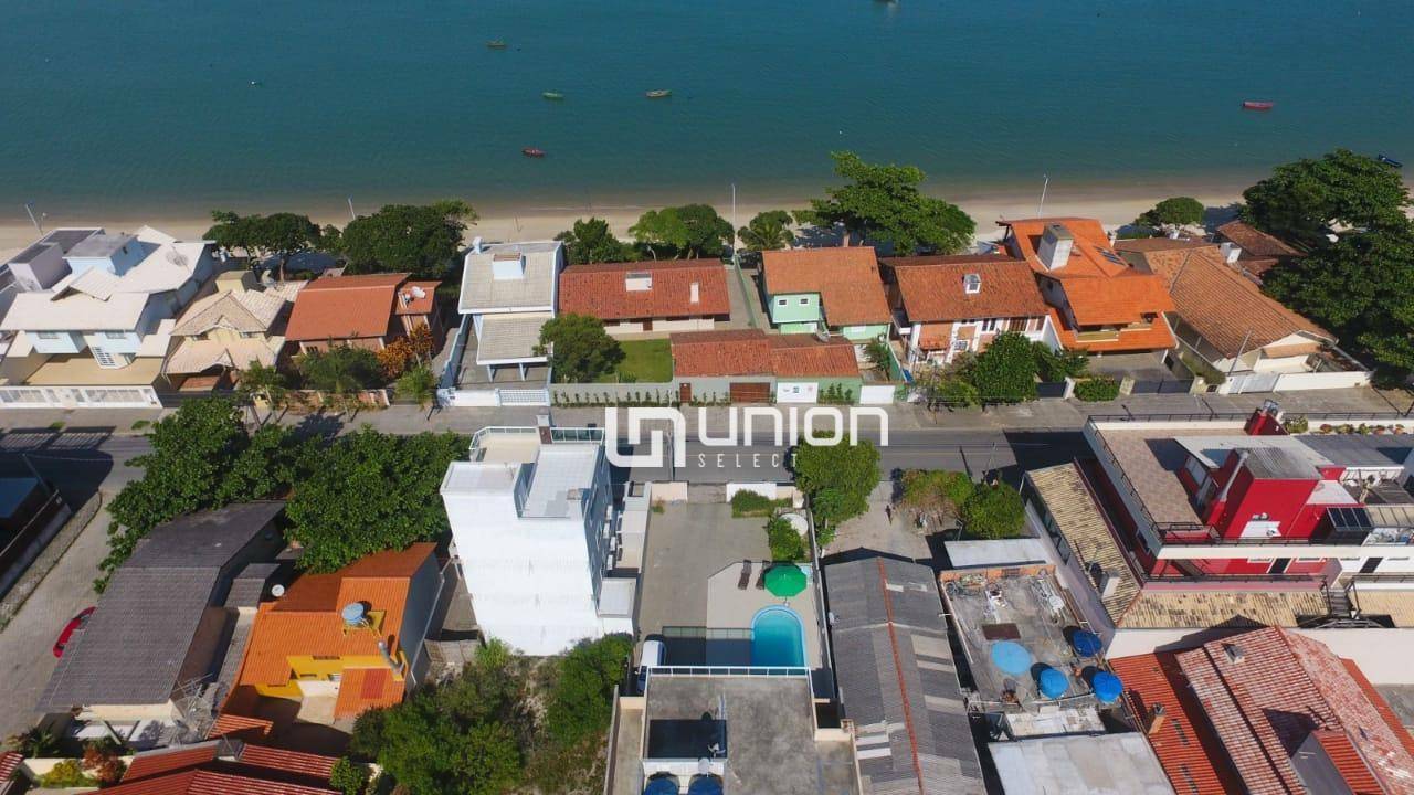 Casa à venda com 3 quartos, 270m² - Foto 20