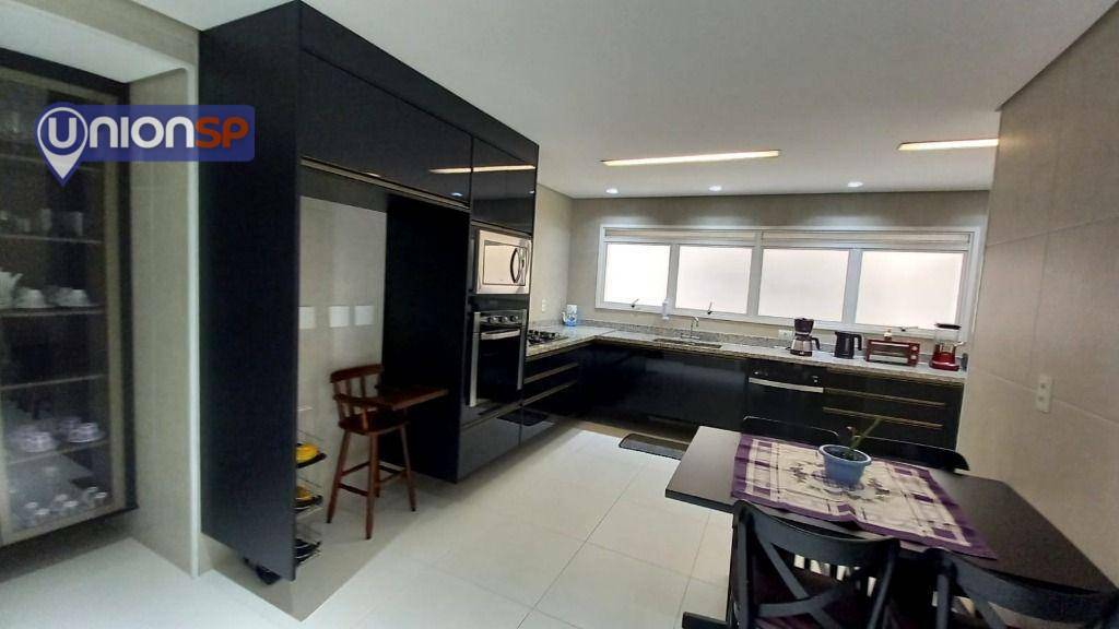 Apartamento à venda com 4 quartos, 238m² - Foto 26