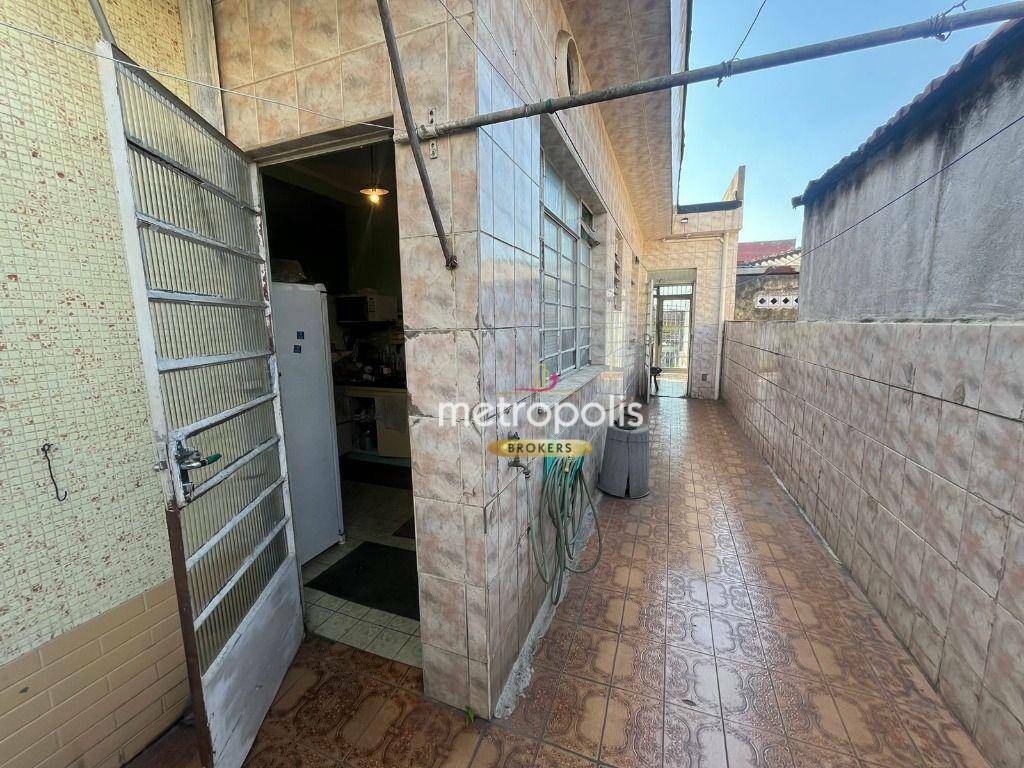 Sobrado à venda com 3 quartos, 211m² - Foto 15