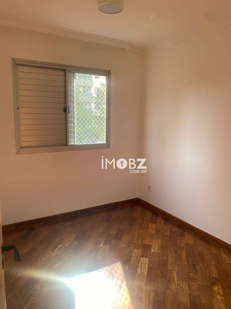 Apartamento à venda com 3 quartos, 60m² - Foto 4