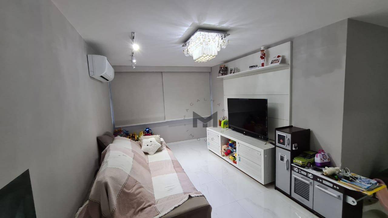 Apartamento à venda com 3 quartos, 130m² - Foto 10