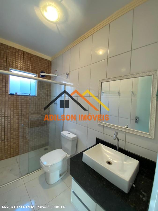 Casa à venda com 3 quartos, 200m² - Foto 10